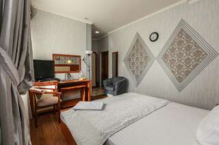 Отель Аурелиу Краснодар Небольшой двухместный номер с 1 кроватью-2